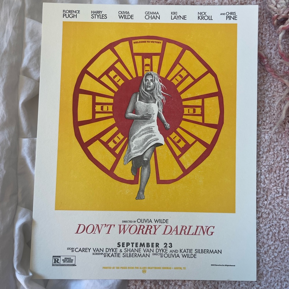 Don’t Worry Darling Poster
